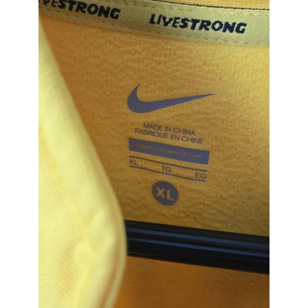 Nike Livestrong Men's Pullover Sweatshirt‎ yellow sz XL